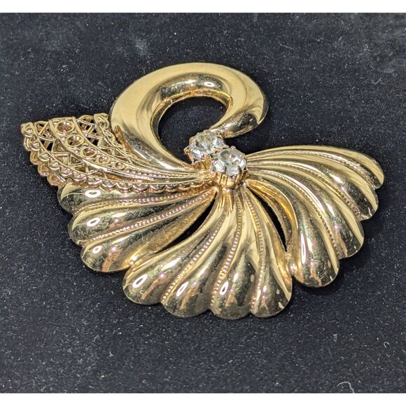 Deco Style Fan Brooch Gold Tone Rhinestones - Picture 5 of 5